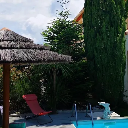 빌라 A With Pool And Spa, Cool Garden! *