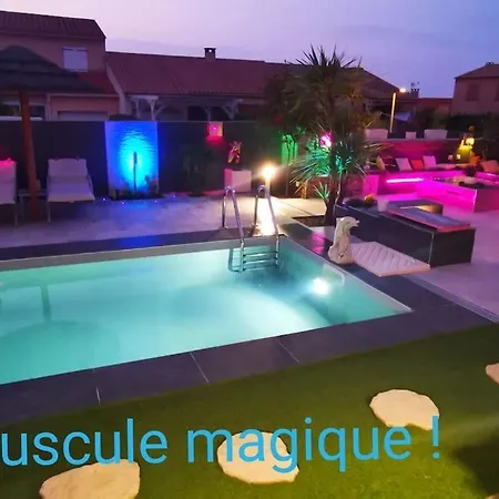 A With Pool And Spa, Cool Garden! Вилла